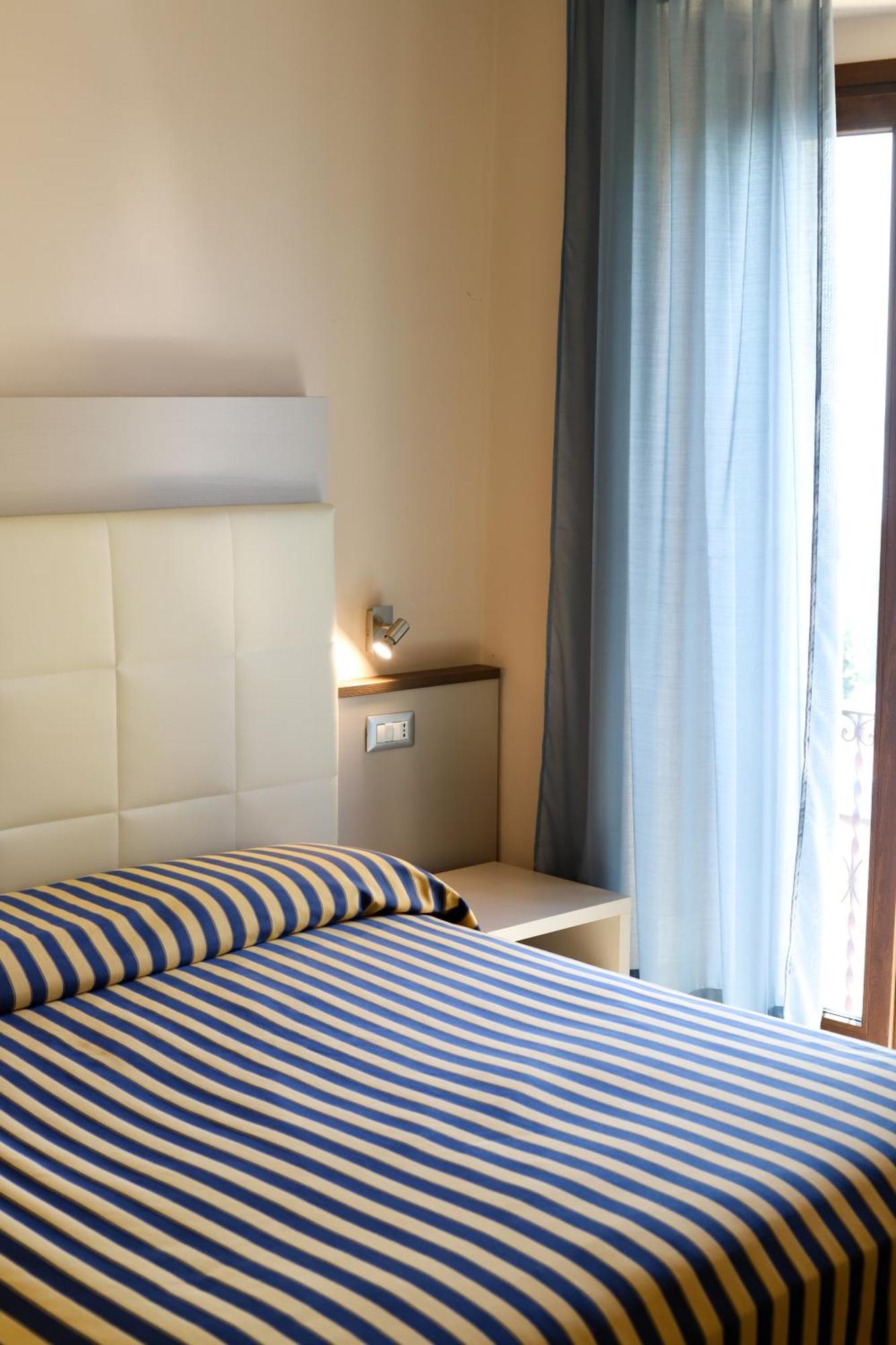 San Rocco Relais Aparthotel Soiano Del Lago Εξωτερικό φωτογραφία